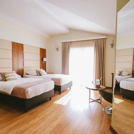Jana Hotel 4*